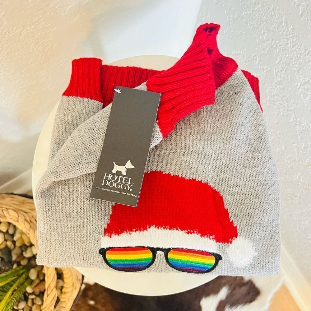 HOTEL DOGGY Pride Santa Dog‎ Sweater, Red/Gray, Gay Pride, Medium, NWT - Picture 9 of 14